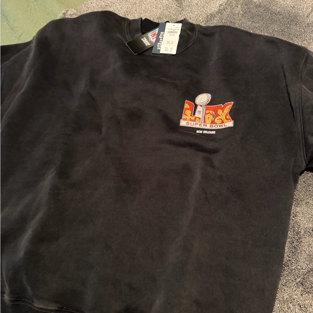 Abercrombie & Fitch Black Crewneck Sweater